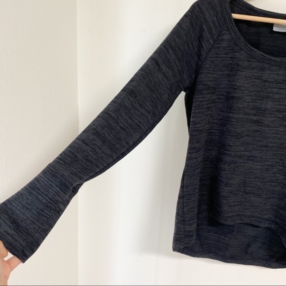 Athleta charcoal no rush yoga pullover sweatshirt - Picture 2 of 6
